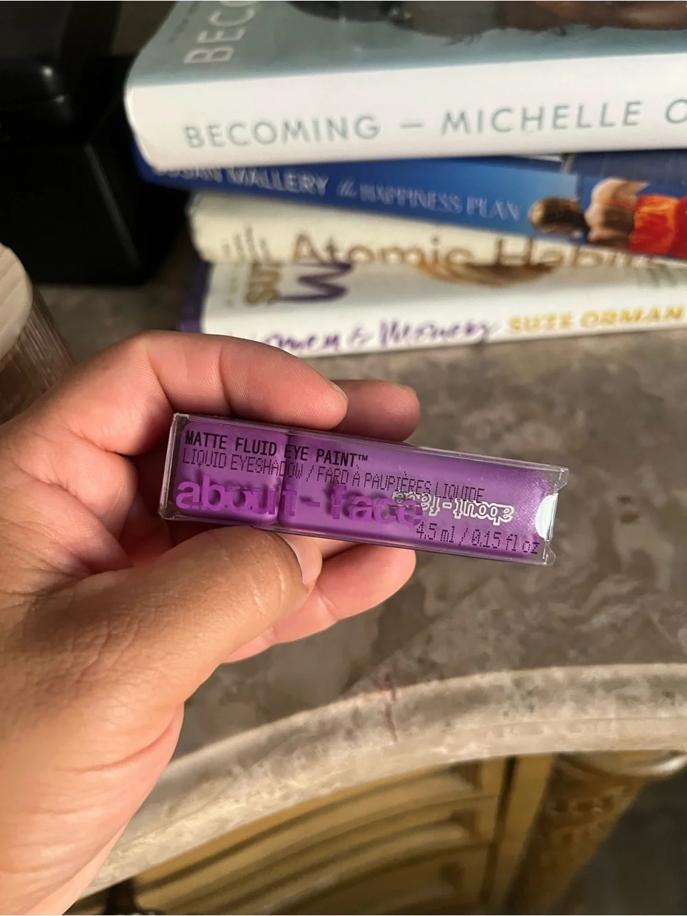 about-face  Matte Fluid Eye Paint